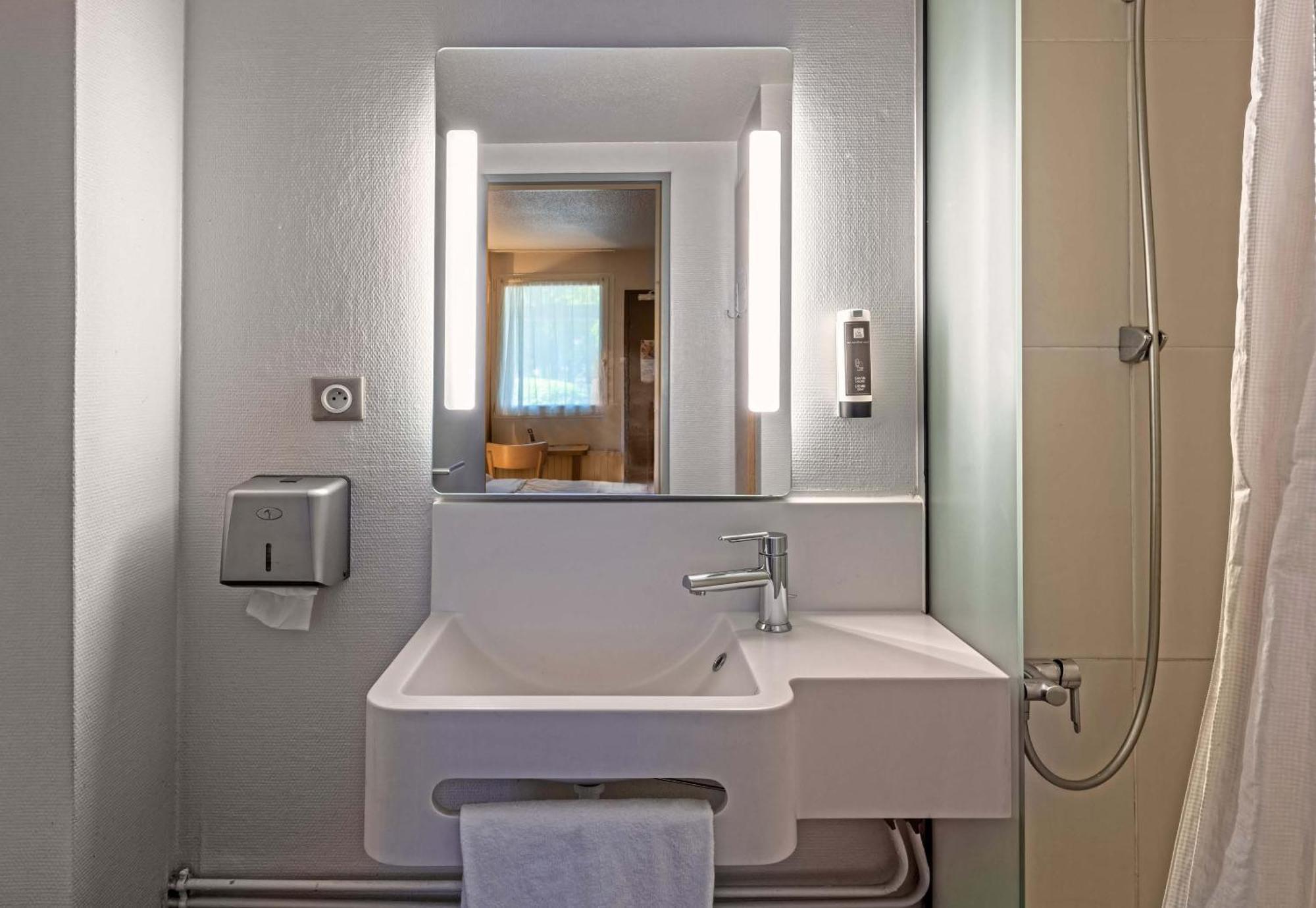 B&B Hotel Morlaix Saint-Martin-des-Champs  Εξωτερικό φωτογραφία